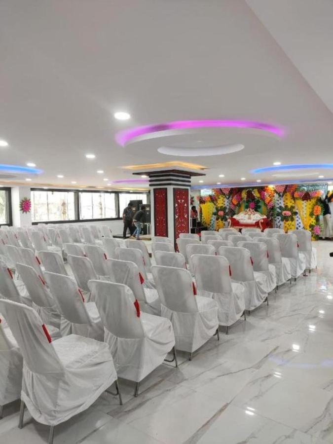 Hotel Kanha Shyam Madhubani Kültér fotó