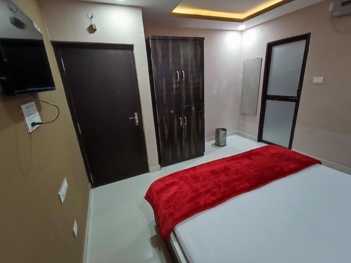 Hotel Kanha Shyam Madhubani Kültér fotó