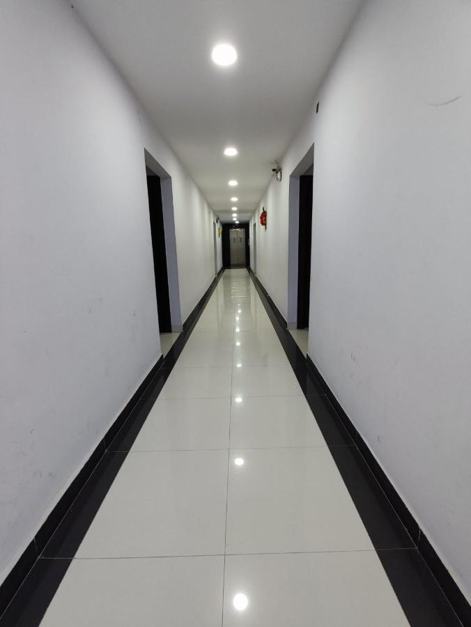 Hotel Kanha Shyam Madhubani Kültér fotó