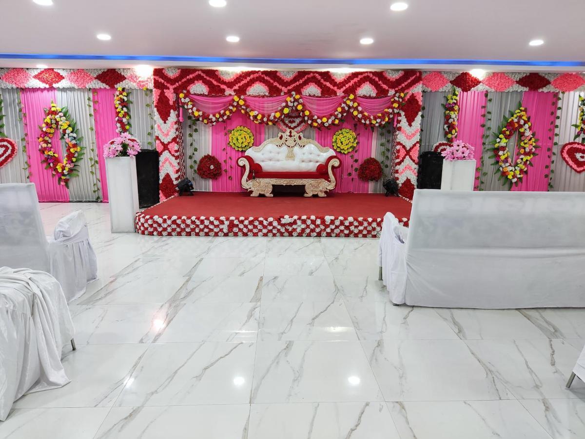 Hotel Kanha Shyam Madhubani Kültér fotó