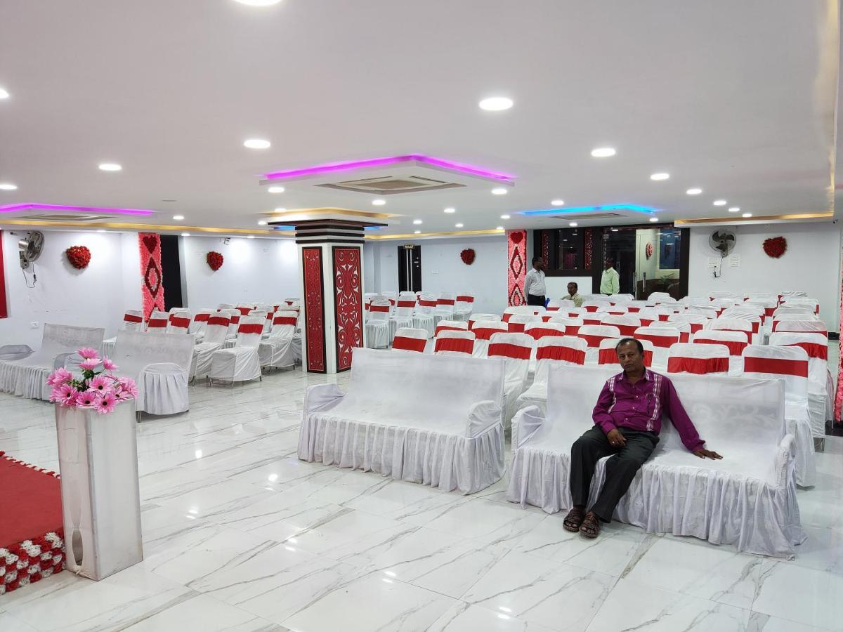 Hotel Kanha Shyam Madhubani Kültér fotó